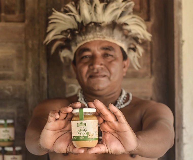 indigena agricultor de caju cooperacaju